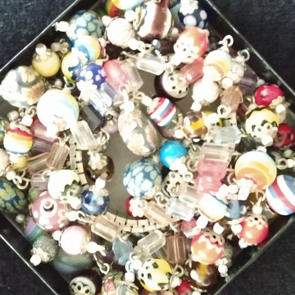 Incredible stretch bracelet!  Source unknown. Spectacular number of beads! - Picture 8 of 8